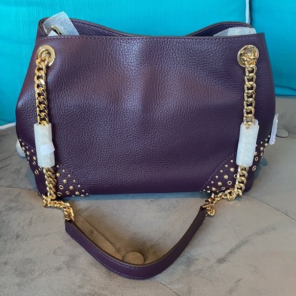 Michael Kors Damson Deep Burgundy Messenger Chain - Picture 4 of 5